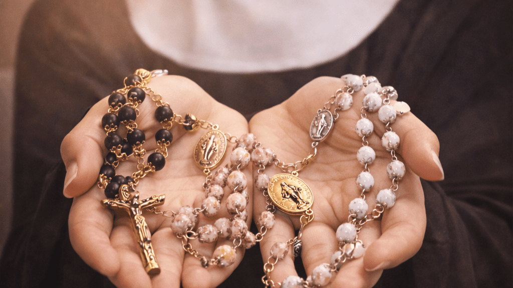 A Guide to Understanding the Glorious Mysteries of the Rosary