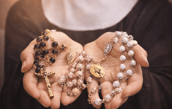 A Guide to the Glorious Mysteries of the Rosary